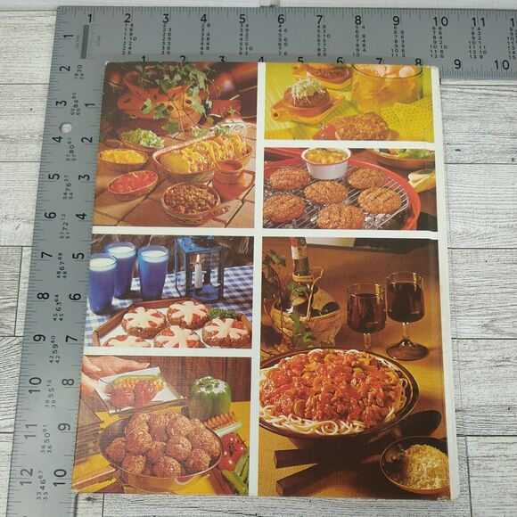 GROUND MEAT COOK BOOK - Vtg 1969 - Better Homes and Gardens - Hardcover Cookbook - Picture 9 of 16
